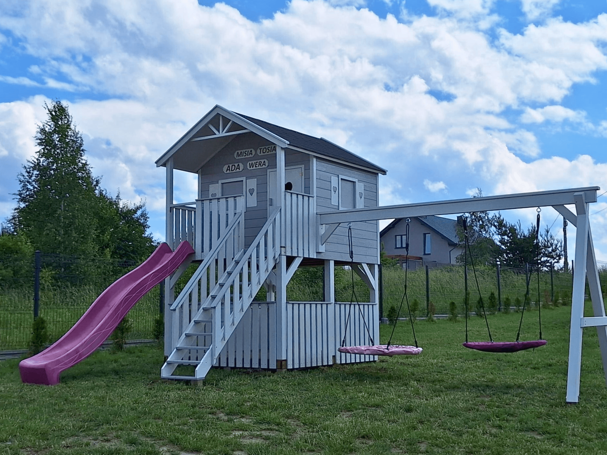 Kinderhaus-Spielhaus-gartenhaus-Kinder (3)